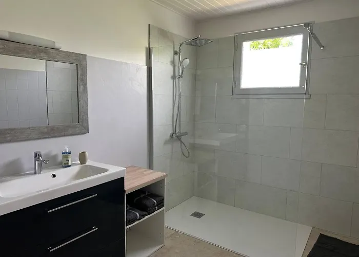 别墅 Family Surf Sur Un Terrain Arboree Et Clos, Calme Et Repos 滨海隆热维勒